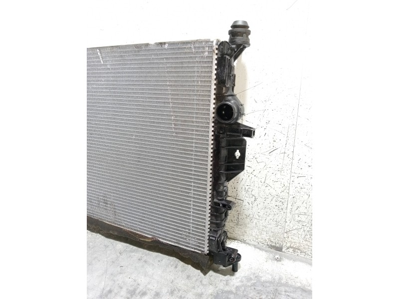 Recambio de radiador agua para ford kuga (cbs) titanium referencia OEM IAM GG918005GB  
