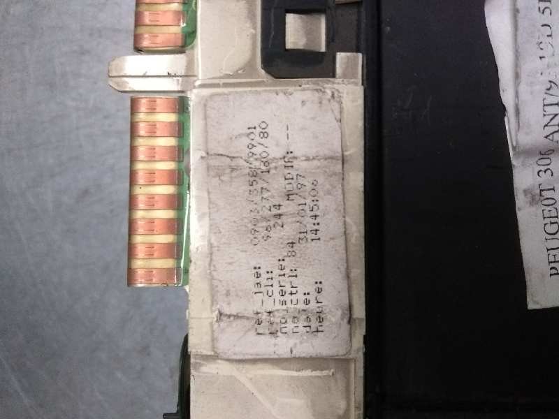 Recambio de cuadro instrumentos para peugeot 306 berlina 3/5 puertas (s1) 1.9 diesel referencia OEM IAM 9627718080  