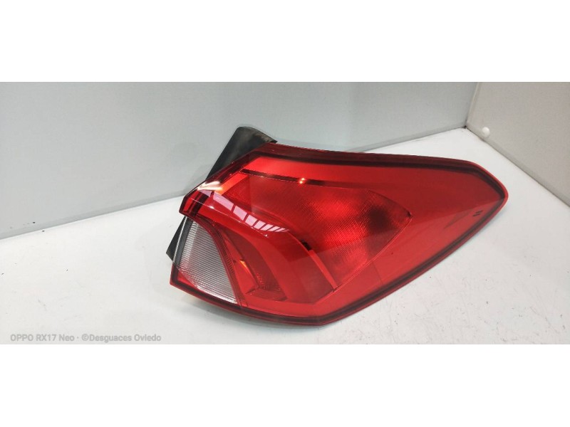 Recambio de piloto trasero derecho para ford focus turnier active referencia OEM IAM JX7B13404HE  