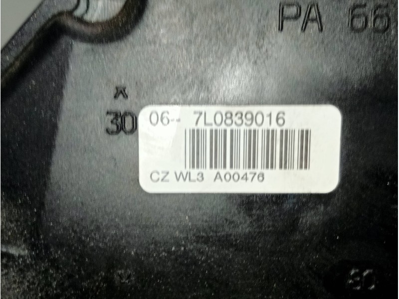 Recambio de motor cierre centralizado trasero derecho para skoda octavia berlina (1z3) 1.9 tdi referencia OEM IAM 7L0839016 5P 