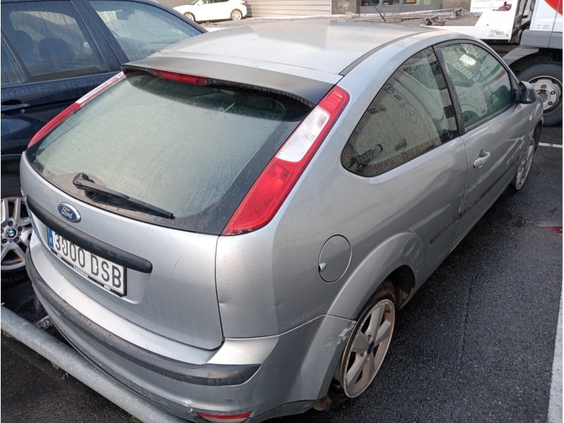 ford focus berlina (cap) del año 2005