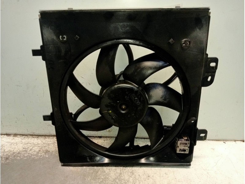 Recambio de electroventilador para peugeot 208 active referencia OEM IAM 9662872380  