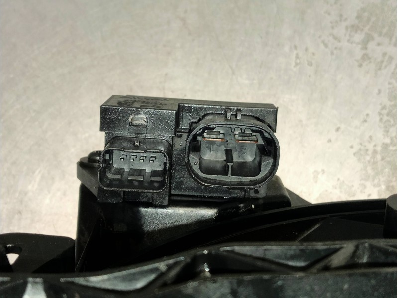 Recambio de electroventilador para peugeot 208 active referencia OEM IAM 9662872380  