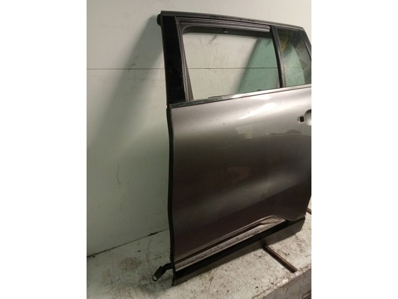 Recambio de puerta trasera izquierda para renault espace v intens referencia OEM IAM   