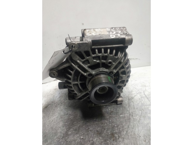 Recambio de alternador para mercedes clase c (w203) berlina 220 cdi (la) (203.008) referencia OEM IAM   