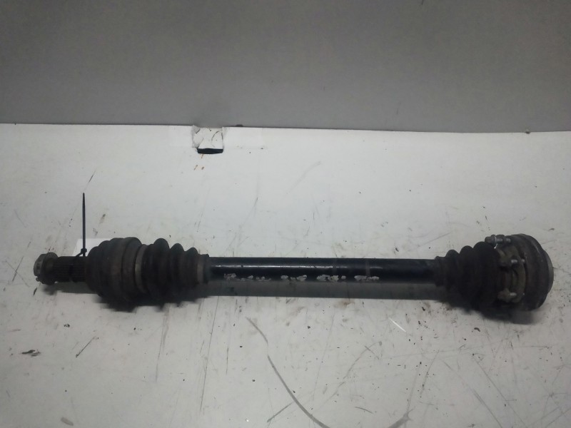 Recambio de transmision trasera izquierda para bmw serie 3 touring (e91) 318i referencia OEM IAM 7527073A102  