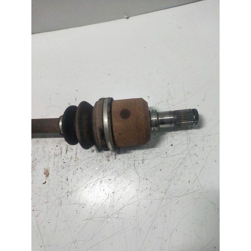 Recambio de transmision delantera derecha para hyundai elantra (xd) 1.6 comfort (5-ptas.) referencia OEM IAM X02  