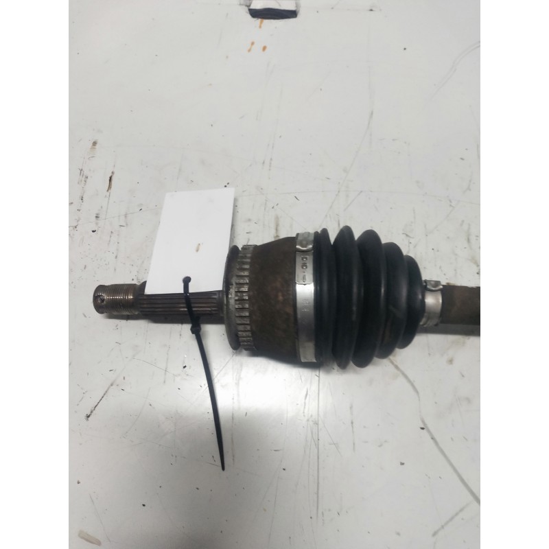 Recambio de transmision delantera izquierda para hyundai elantra (xd) 1.6 comfort (5-ptas.) referencia OEM IAM X02  