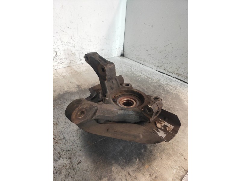 Recambio de mangueta delantera izquierda para citroen c8 hdi 120 premier referencia OEM IAM   