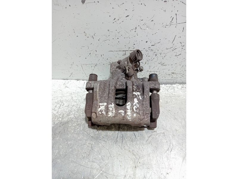 Recambio de pinza freno trasera derecha para ford focus lim. (cb8) 1.6 tdci cat referencia OEM IAM   