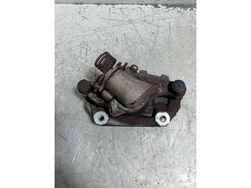 Recambio de pinza freno trasera derecha para ford focus lim. (cb8) 1.6 tdci cat referencia OEM IAM   