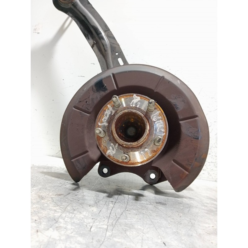 Recambio de mangueta delantera derecha para ford focus lim. (cb8) 1.6 tdci cat referencia OEM IAM BV615A968CC  