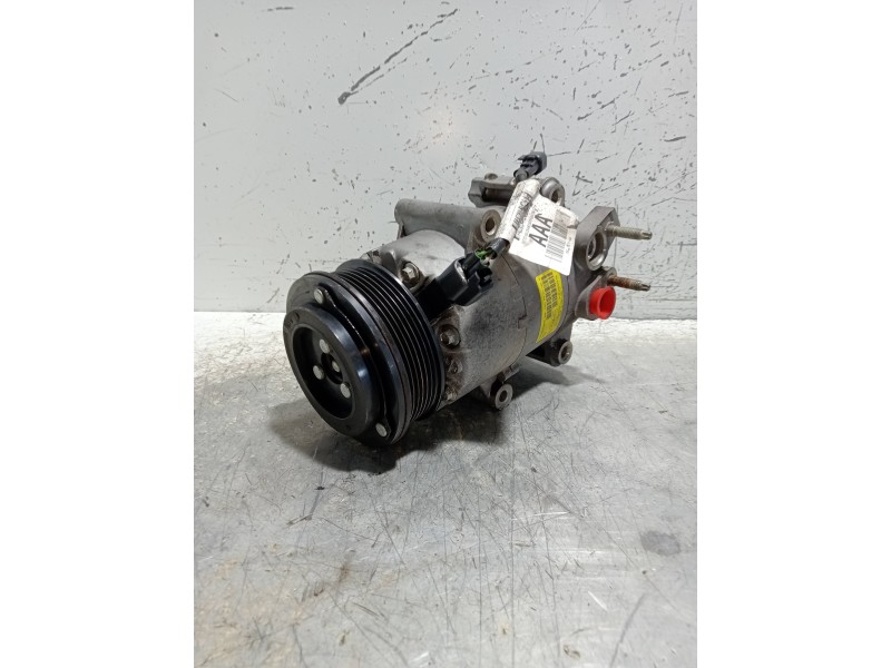 Recambio de compresor aire acondicionado para ford focus lim. (cb8) 1.6 tdci cat referencia OEM IAM AV1119D629BA  