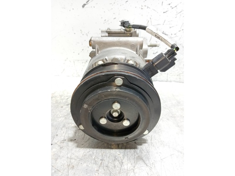 Recambio de compresor aire acondicionado para ford focus lim. (cb8) 1.6 tdci cat referencia OEM IAM AV1119D629BA  