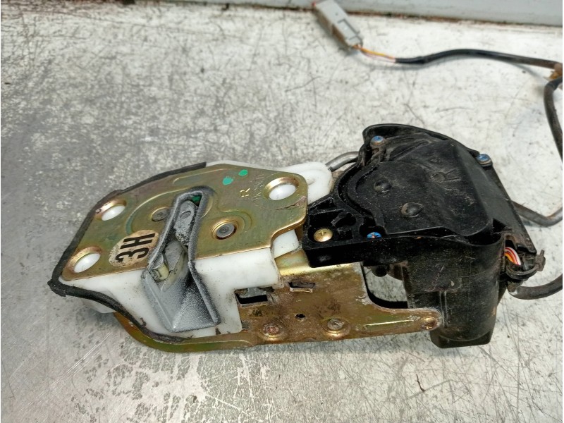 Recambio de motor cierre centralizado delantero derecho para honda civic berlina (eg/eh) 1.5 lsi 3 berlina (eg4) referencia OEM 