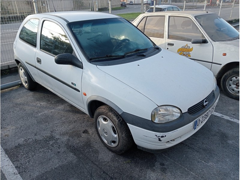 opel corsa b del año 1999