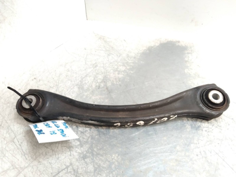 Recambio de brazo suspension inferior trasero derecho para mercedes clase clk (w209) coupe 2.7 cdi 20v cat referencia OEM IAM   