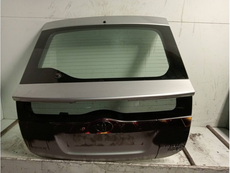 Recambio de porton trasero para toyota prius (nhw20) basis referencia OEM IAM   