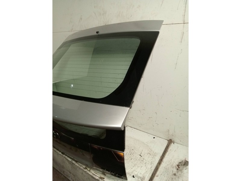 Recambio de porton trasero para toyota prius (nhw20) basis referencia OEM IAM   