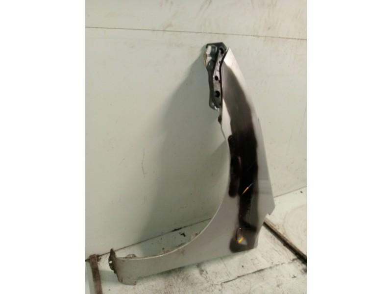 Recambio de aleta delantera izquierda para toyota prius (nhw20) basis referencia OEM IAM   