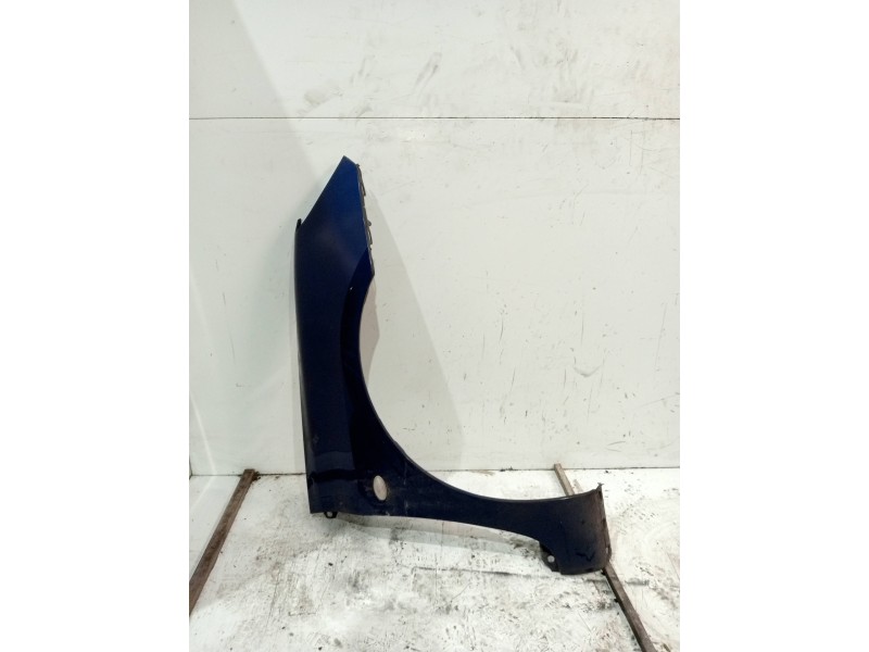 Recambio de aleta delantera derecha para nissan pick-up (d22) 2.5 16v turbodiesel cat referencia OEM IAM   