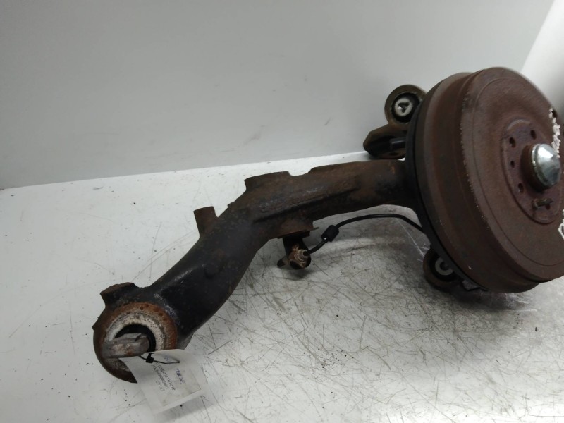 Recambio de mangueta trasera derecha para fiat doblo dynamic referencia OEM IAM   