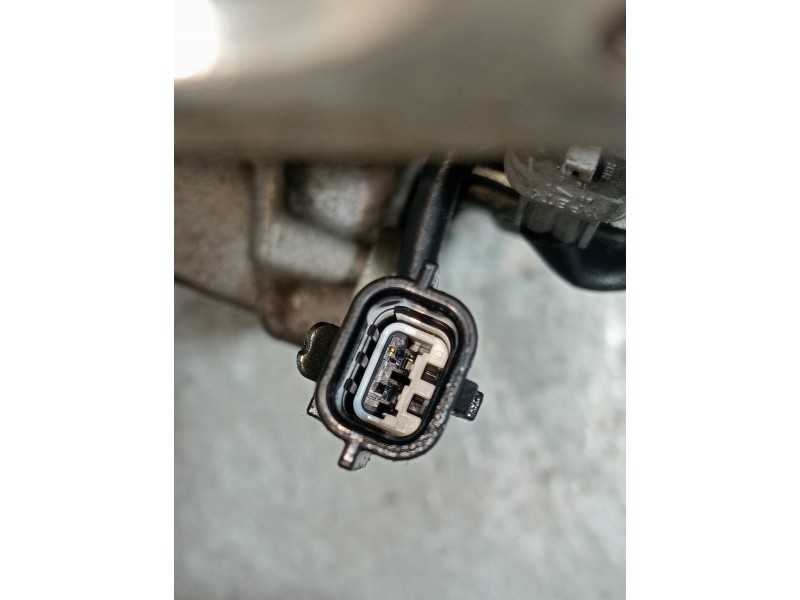 Recambio de compresor aire acondicionado para renault espace v intens referencia OEM IAM 4471606893 926004EB04 