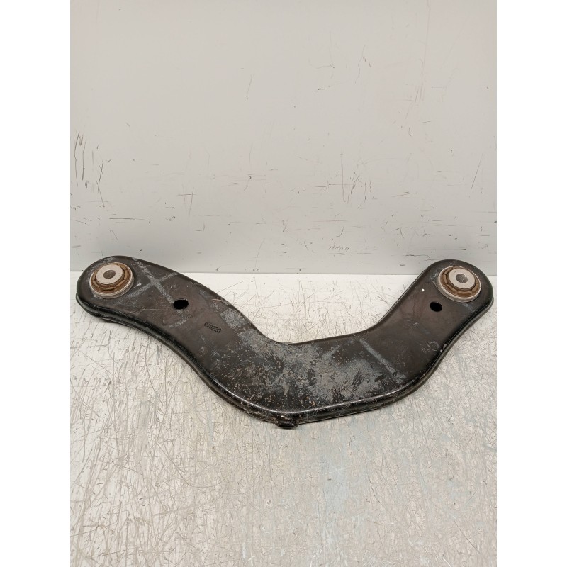 Recambio de brazo suspension superior trasero derecho para ford focus turnier active referencia OEM IAM JX615500AEA  