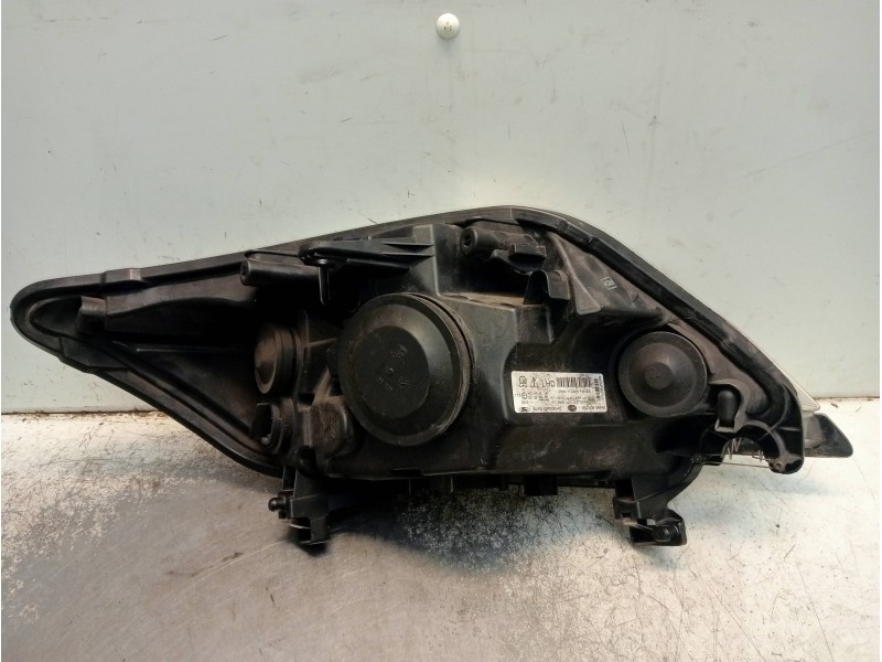 Recambio de faro izquierdo para ford kuga (cbv) trend referencia OEM IAM 8V4113W030AE  