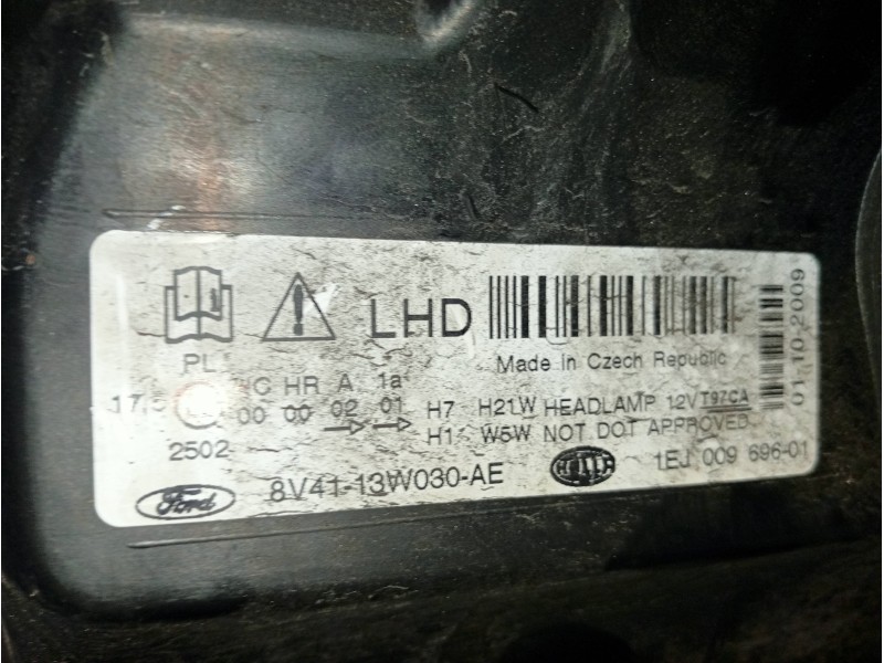 Recambio de faro izquierdo para ford kuga (cbv) trend referencia OEM IAM 8V4113W030AE  