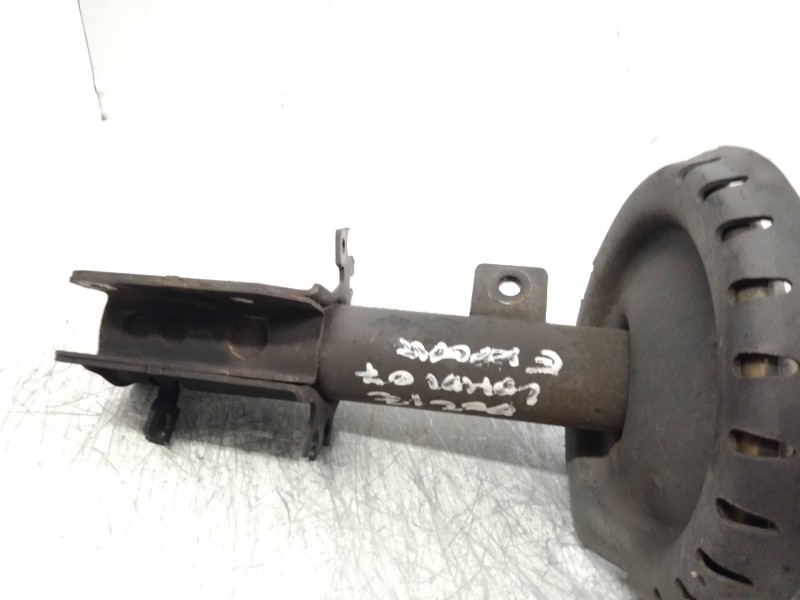 Recambio de amortiguador delantero izquierdo para peugeot expert tepee l2h1 premium referencia OEM IAM 5208Q4 140005672800R 