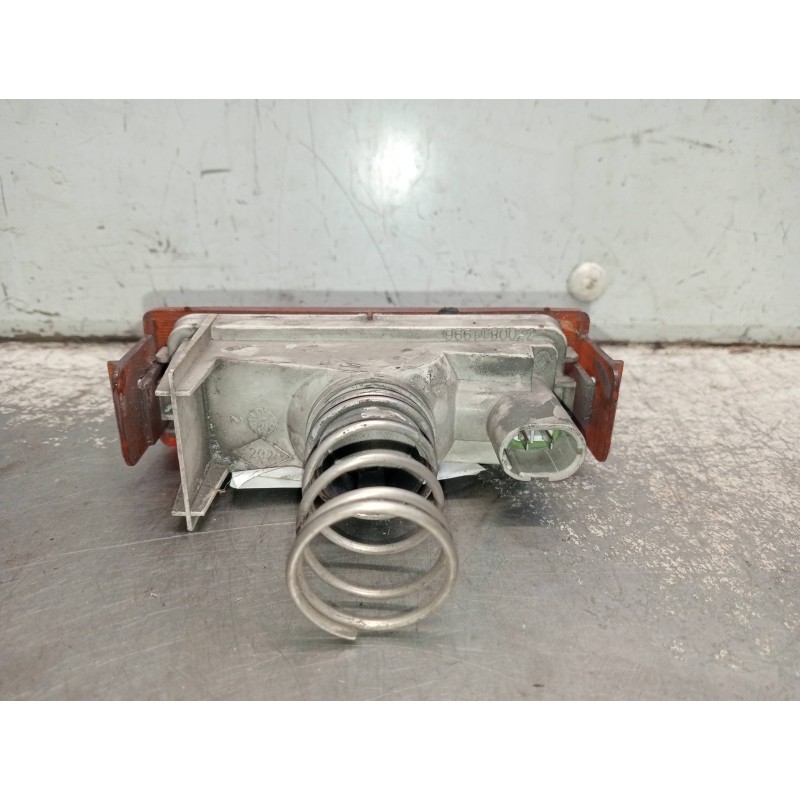 Recambio de piloto delantero izquierdo para renault rapid/express (f40) 1.3 básico familiar / rl (f406) referencia OEM IAM   