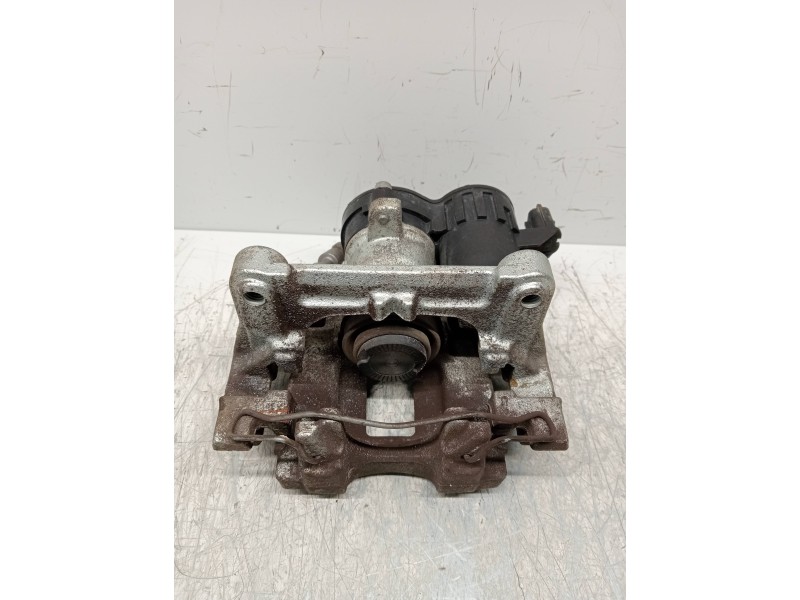 Recambio de pinza freno trasera izquierda para ford focus turnier active referencia OEM IAM JX612D253B LX612D251BEB 