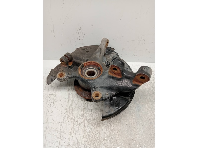 Recambio de mangueta delantera izquierda para ford focus turnier active referencia OEM IAM   