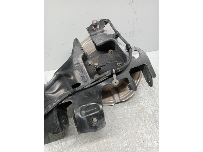 Recambio de mangueta trasera derecha para ford focus turnier active referencia OEM IAM   