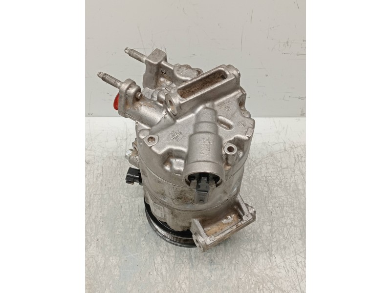 Recambio de compresor aire acondicionado para ford focus turnier active referencia OEM IAM JX6119D629HB  