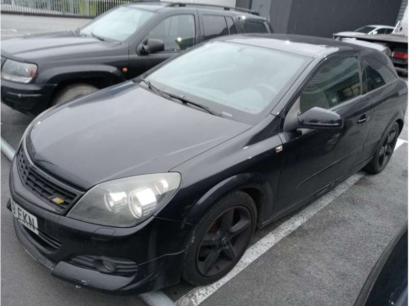 opel astra gtc del año 2007