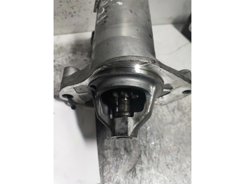 Recambio de motor arranque para peugeot 208 active referencia OEM IAM 4280008332  