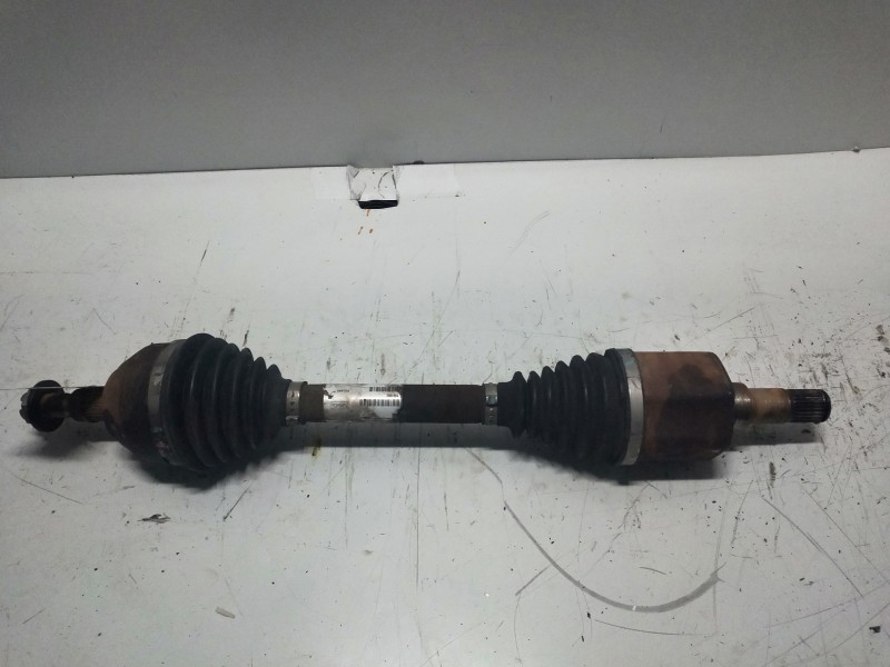 Recambio de transmision delantera izquierda para ford kuga (cbv) trend referencia OEM IAM T091002  