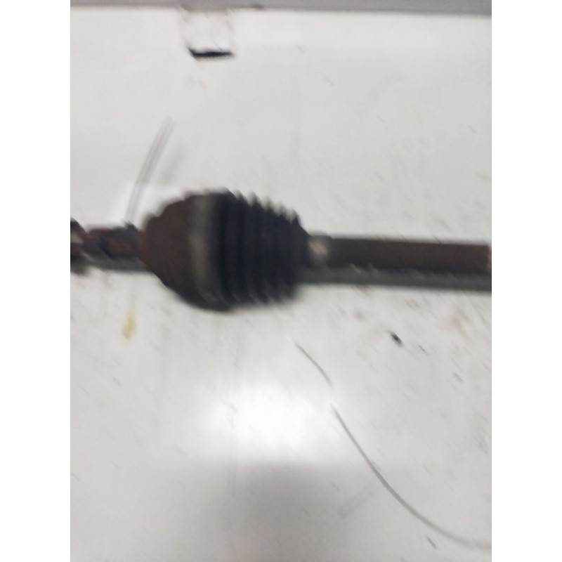 Recambio de transmision delantera izquierda para renault clio iii confort dynamique referencia OEM IAM 8200499585  