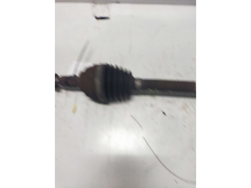 Recambio de transmision delantera izquierda para renault clio iii confort dynamique referencia OEM IAM 8200499585  