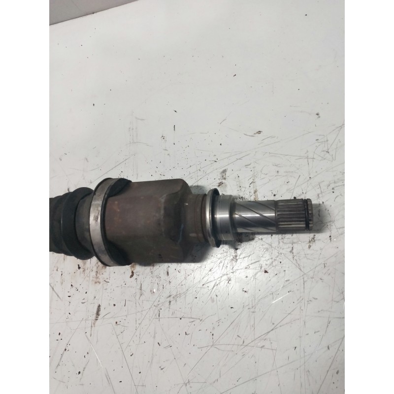 Recambio de transmision delantera izquierda para renault clio iii confort dynamique referencia OEM IAM 8200499585  
