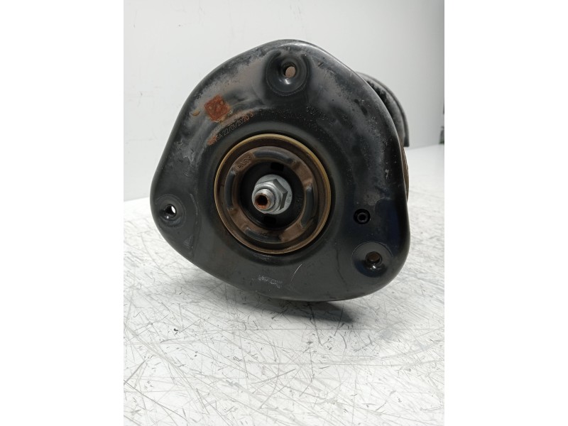 Recambio de amortiguador delantero izquierdo para ford focus turnier active referencia OEM IAM JX6118K001EEG  