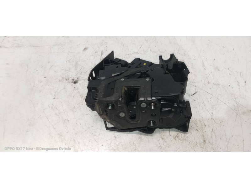 Recambio de motor cierre centralizado trasero izquierdo para renault espace v intens referencia OEM IAM   