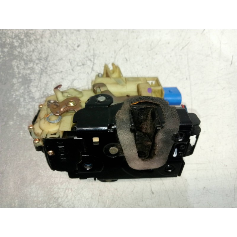 Recambio de motor cierre centralizado delantero izquierdo para volkswagen polo (9n1) trendline referencia OEM IAM 837015AM 99199
