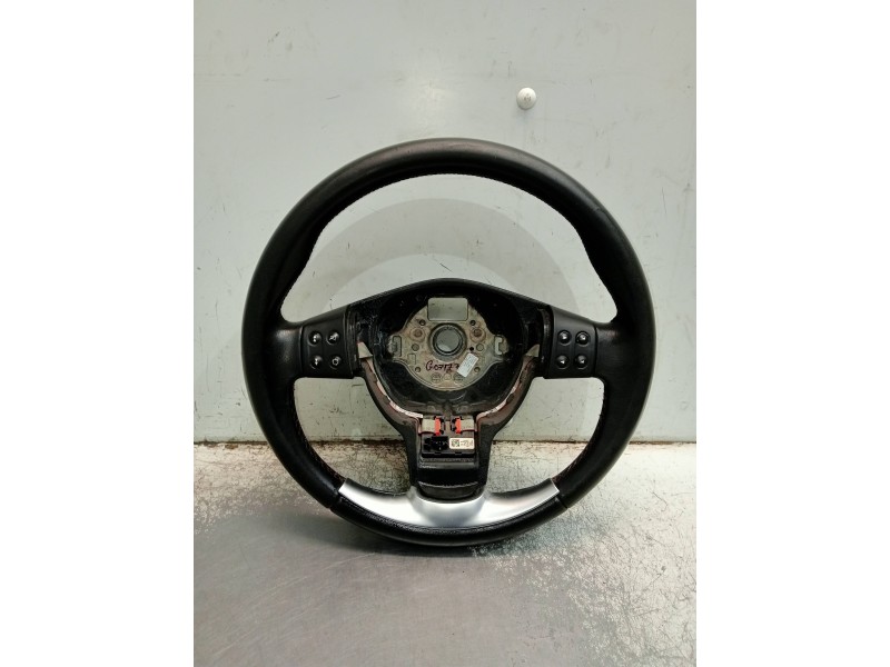 Recambio de volante para seat leon (1p1) referencia OEM IAM 5P0619091 6L0419091AD 