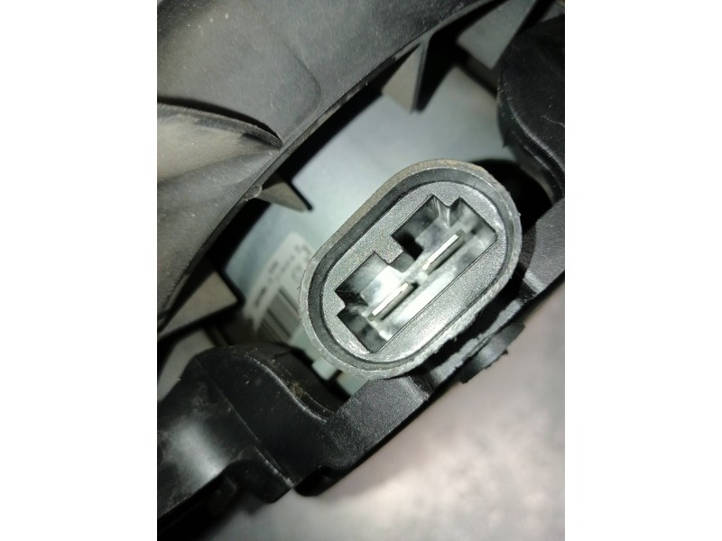 Recambio de electroventilador para renault scenic iii dynamique referencia OEM IAM FS2045 M155547B 214B10898R