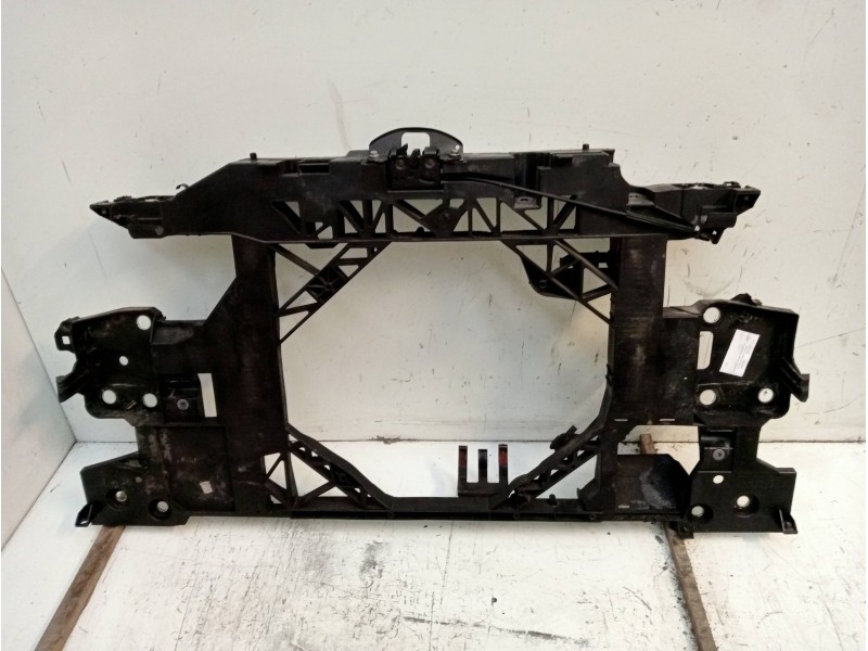 Recambio de panel frontal para renault scenic iii dynamique referencia OEM IAM   