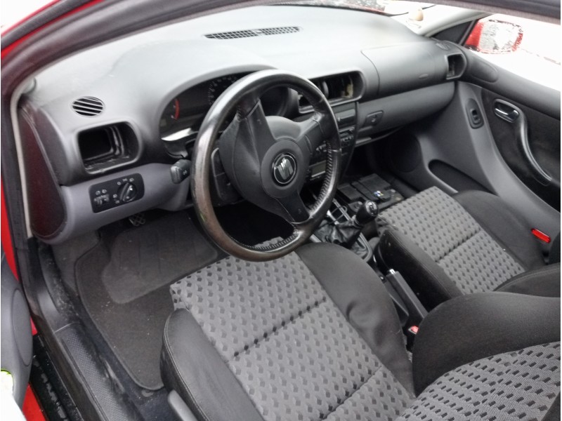 seat leon (1m1) del año 2001