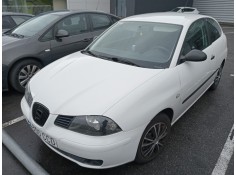 seat ibiza (6l1) del año 2002